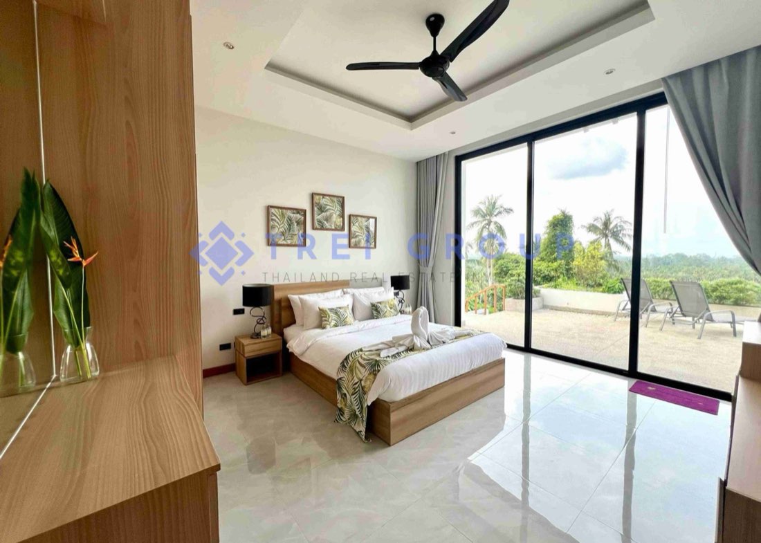 Luxurious Sea View Villa photo