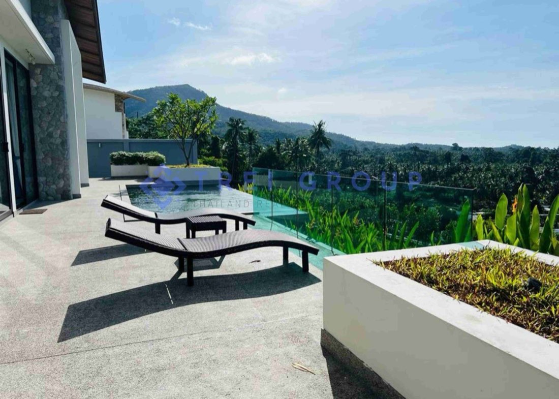 Luxurious Sea View Villa photo