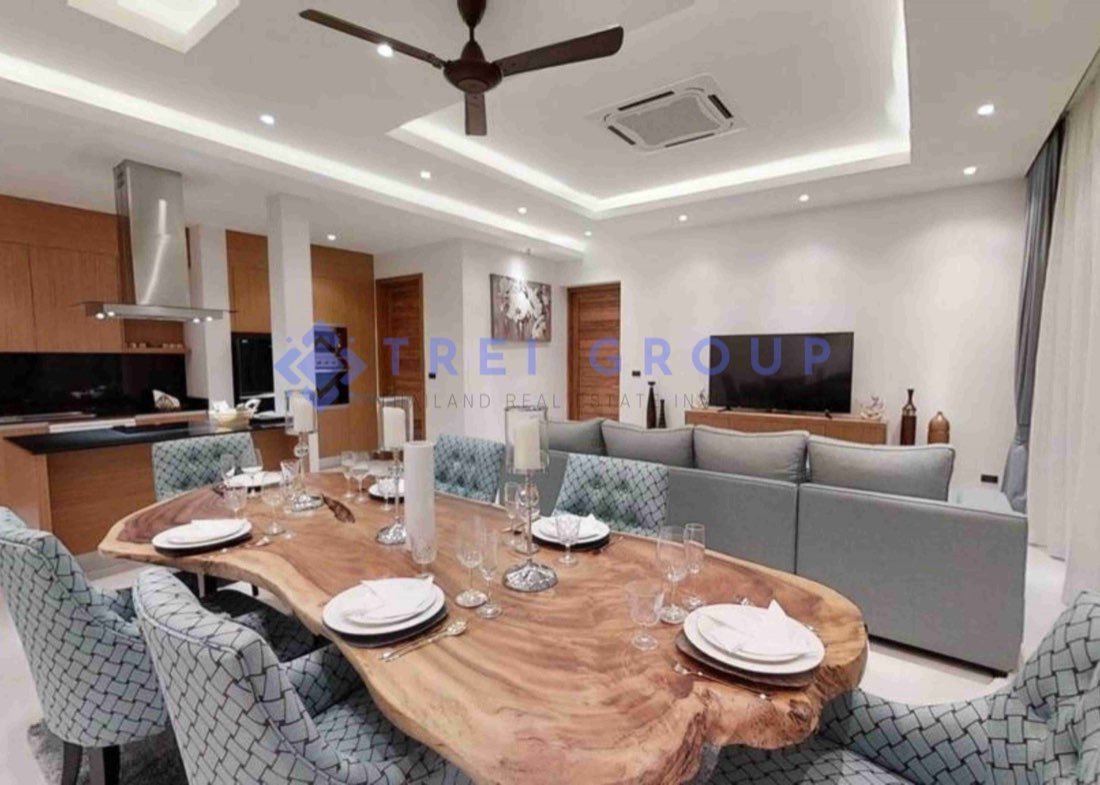 Luxurious Sea View Villa photo
