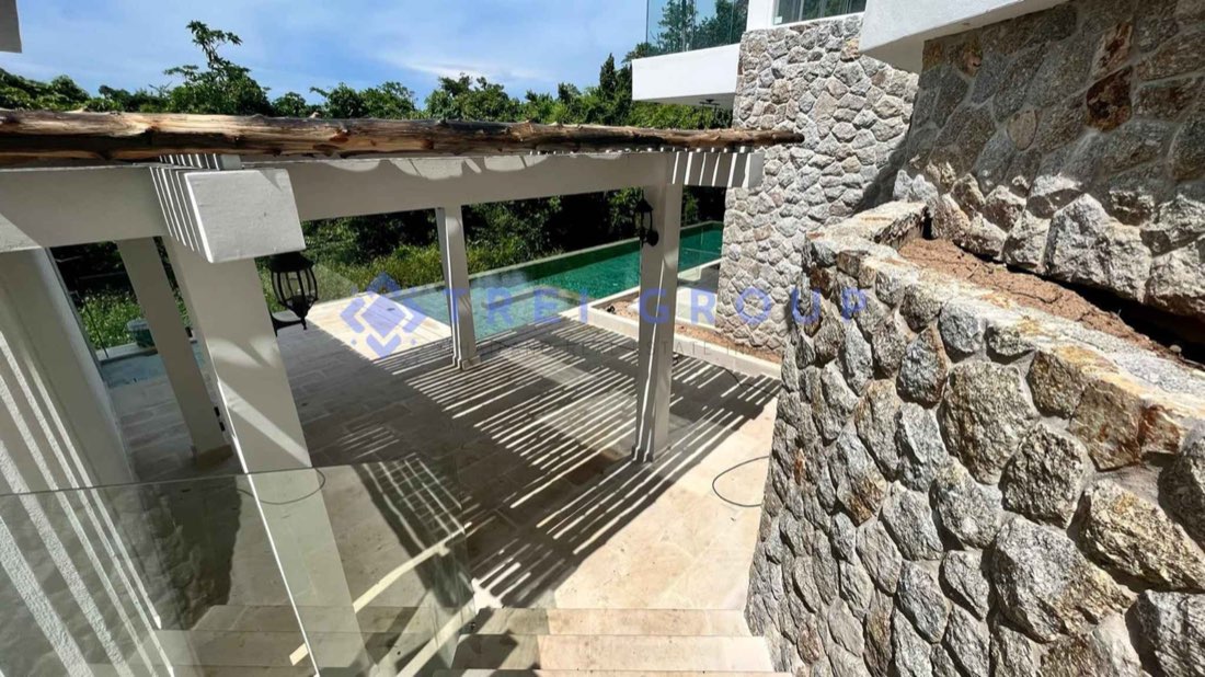 Stunning Sea View Villa photo