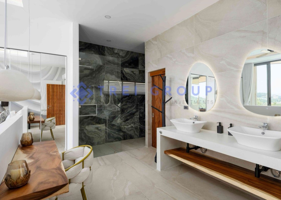 Magnificent Sea View Villa In Prime Location photo