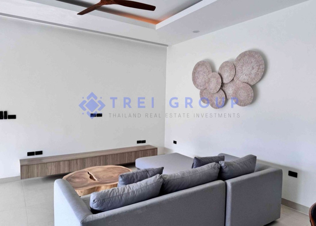 Tropical Villa In Prime Location photo