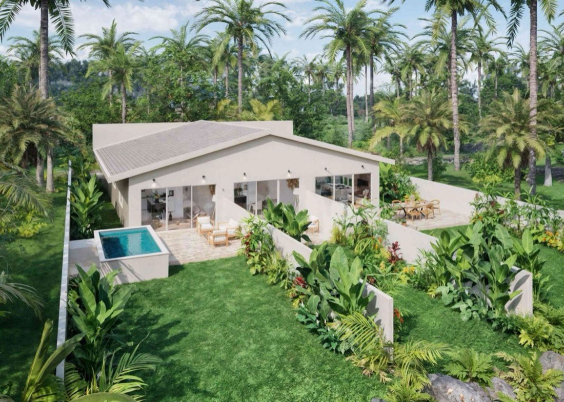 Tropical Living Complex In Maenam