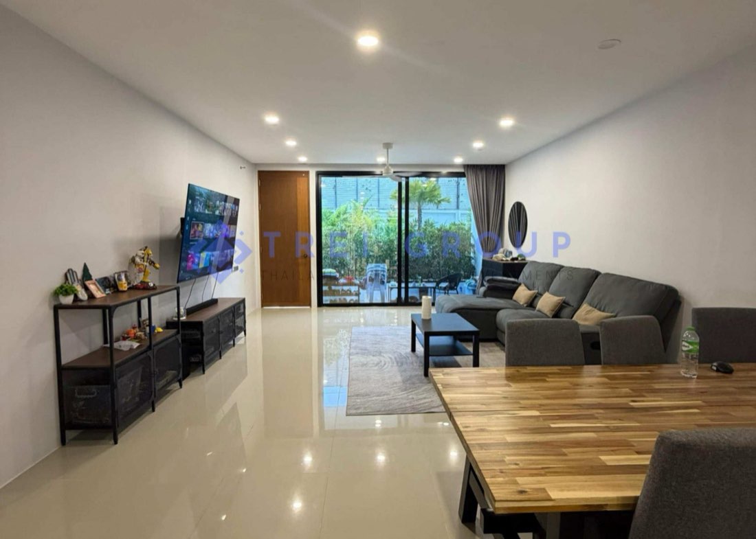 Cozy Townhouse In Prime Tropical Location photo